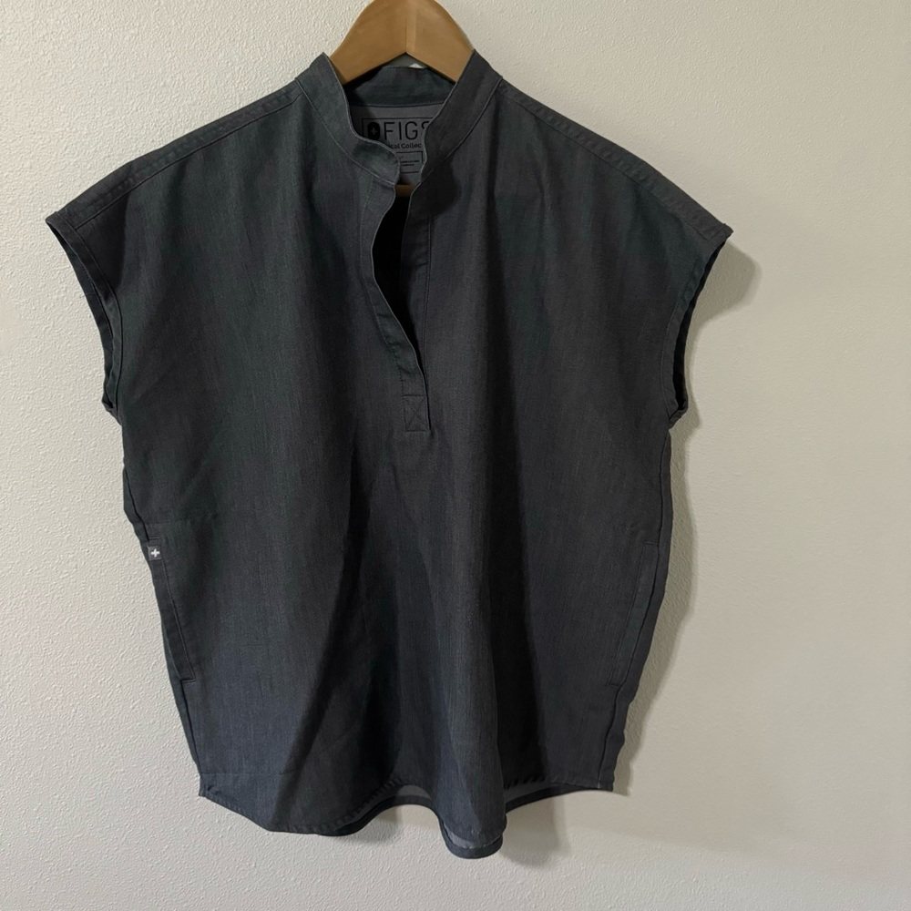 Figs Rafaela Oversized Scrub Top Graphite Gray 1517 Mandarin Collar-Small